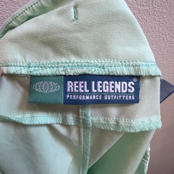 Reel Legends Shorts Women's Small Green Lightweight Casual Ladies 32x12 Fishing - Picture 3 of 6